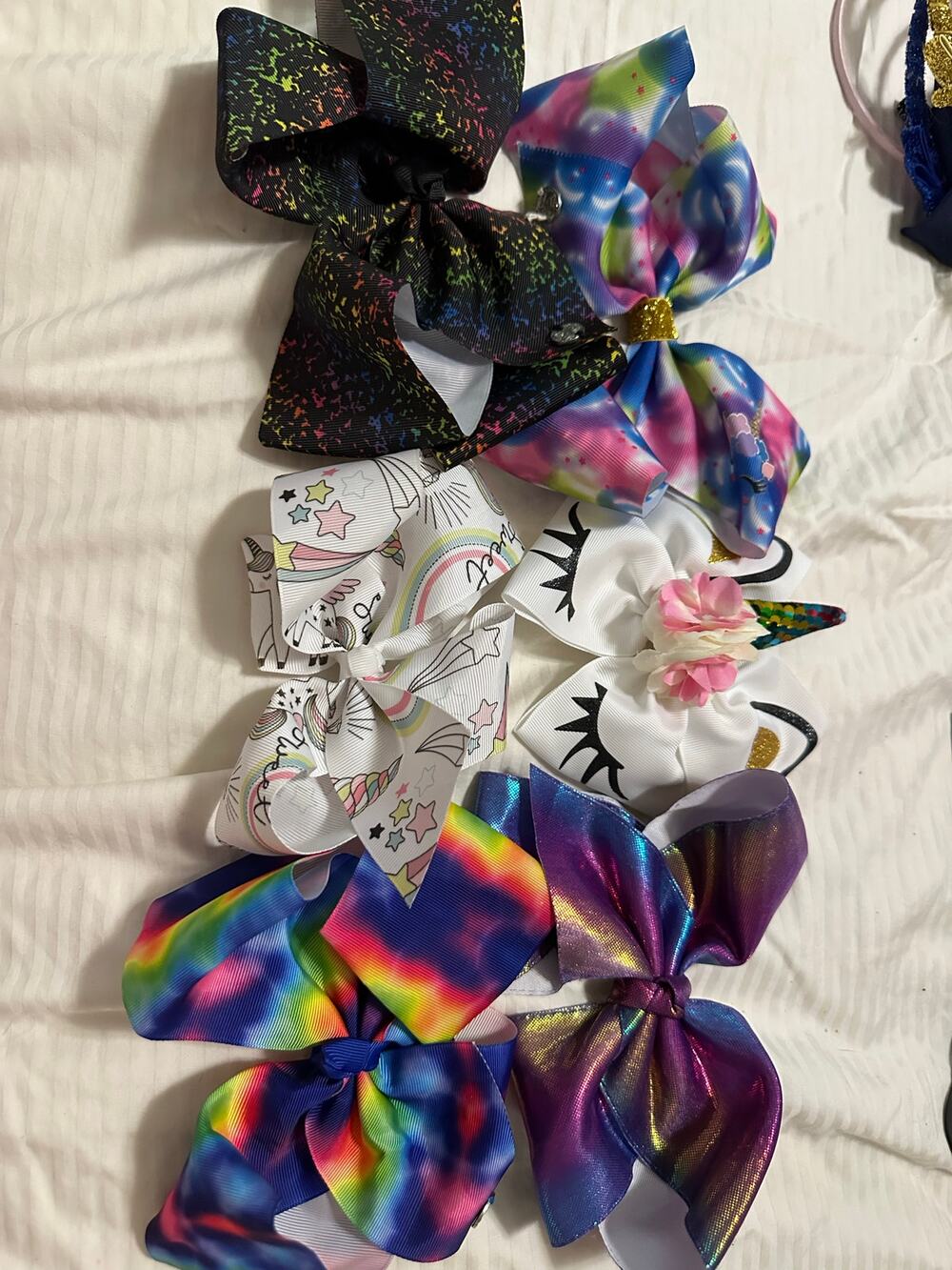 6 Extra Large Girls Hair bows size 7" 3 are Jojo bows